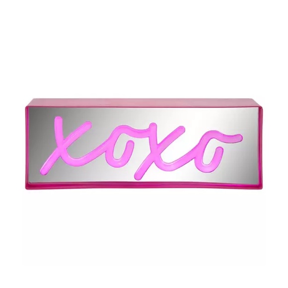 XOXO Mirror LED Neon Sign - Picture 1 of 4